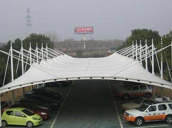 通道拱型膜结构汽车棚
